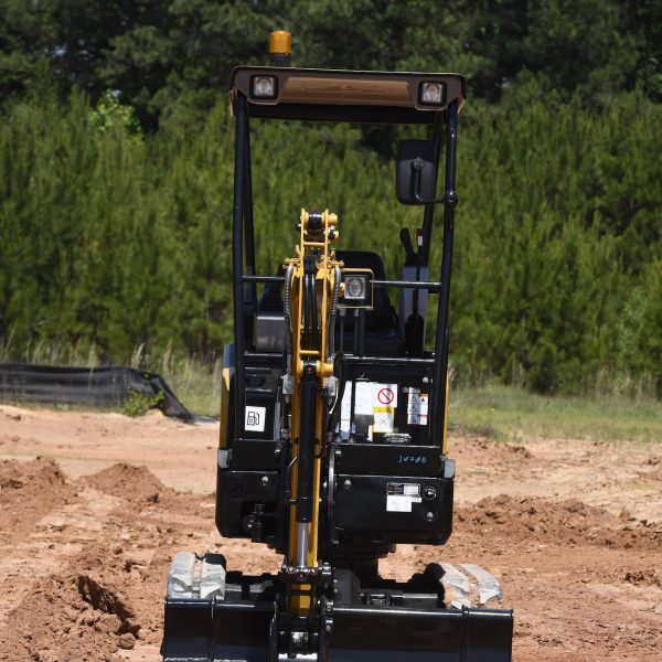 SY16C Mini Excavator – Compact Yanmar-Powered Digger