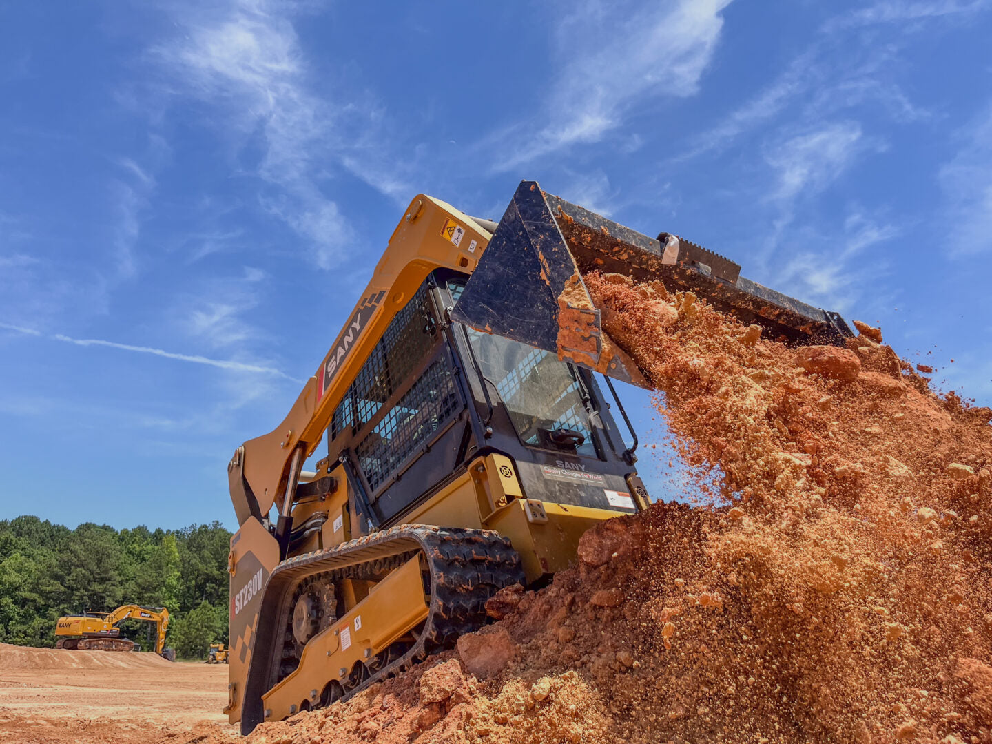 ST230V Compact Track Loader
