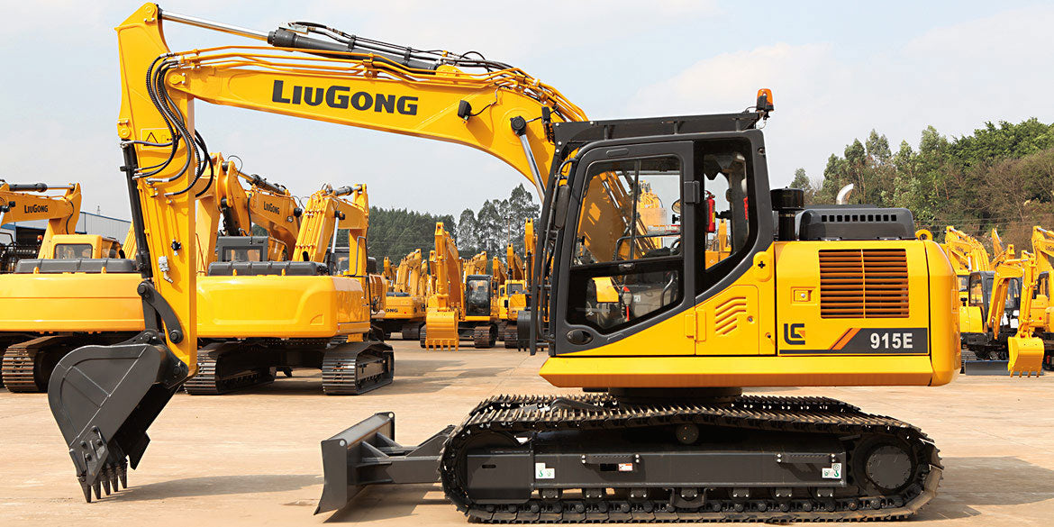 915E Excavator