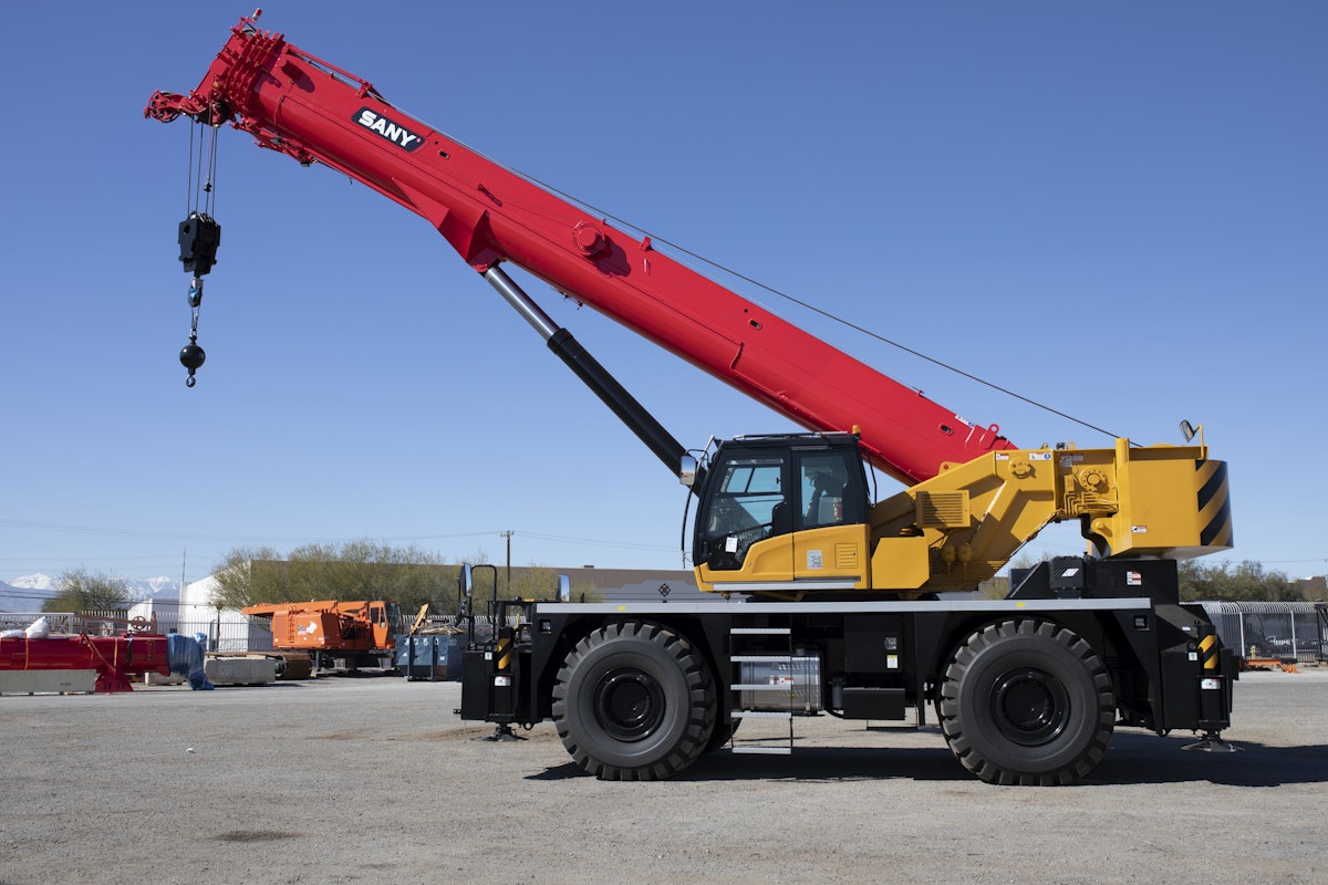 Rough Terrain Cranes