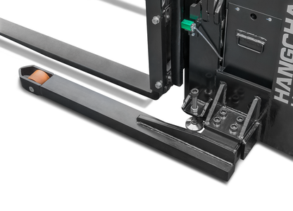 Hangcha A Series Lithium-ion Walkie Straddle Stacker (2,500 lb)