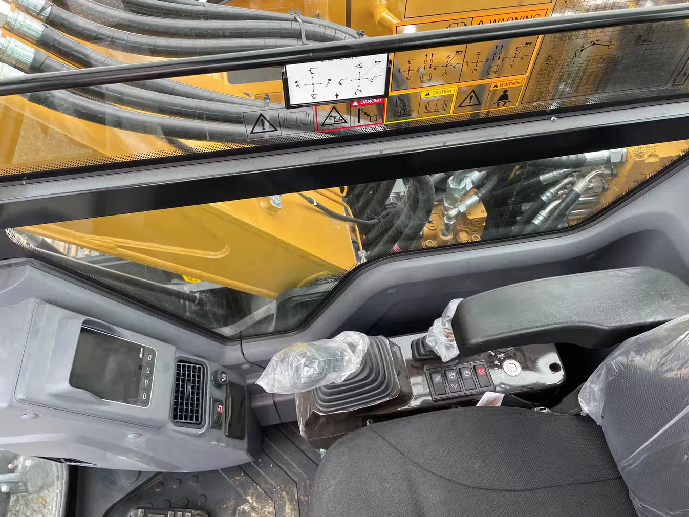 SY95C Comapact Excavator