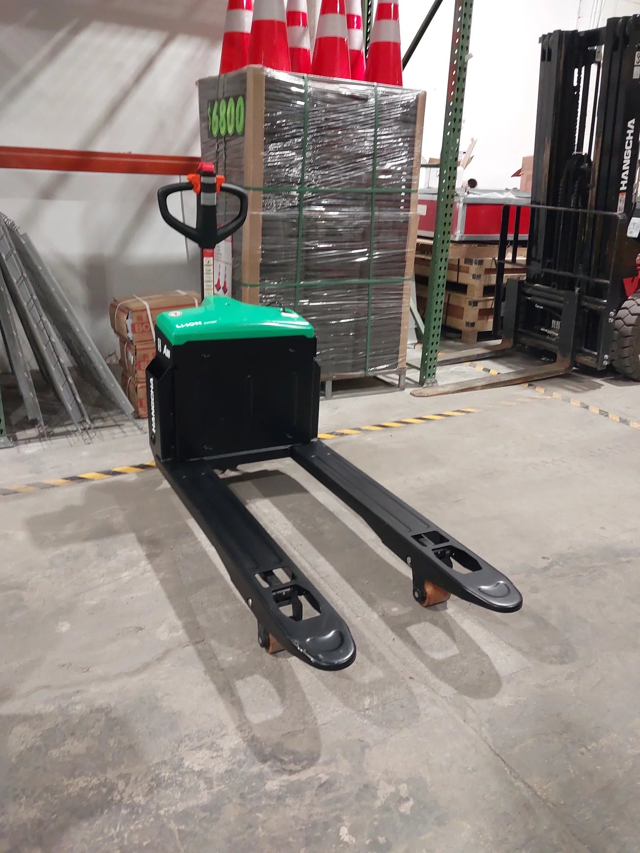 Hangcha A20 Lithium-ion Walkie Pallet Jack