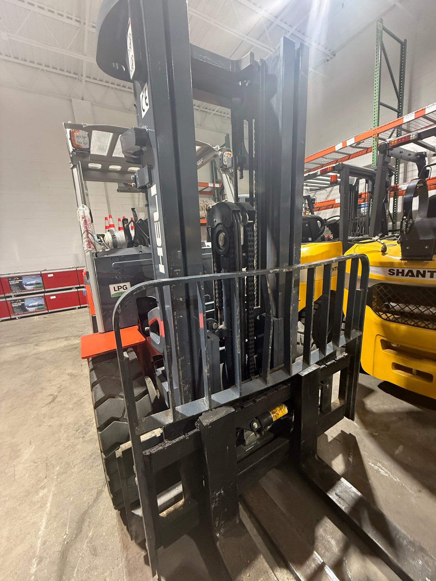 Used Heli Propane Forklift (11,000 lb)