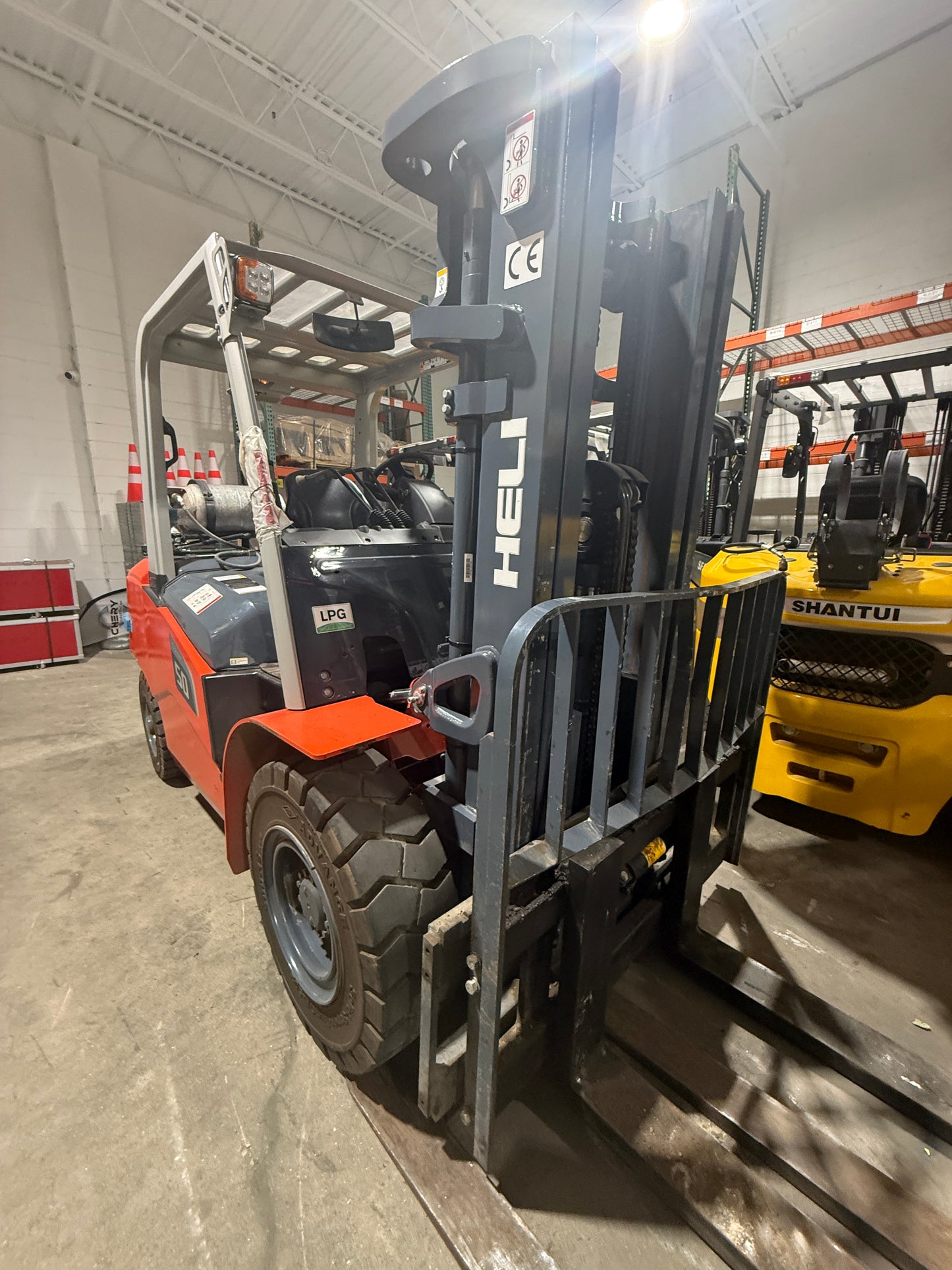 Used Heli Propane Forklift (11,000 lb)