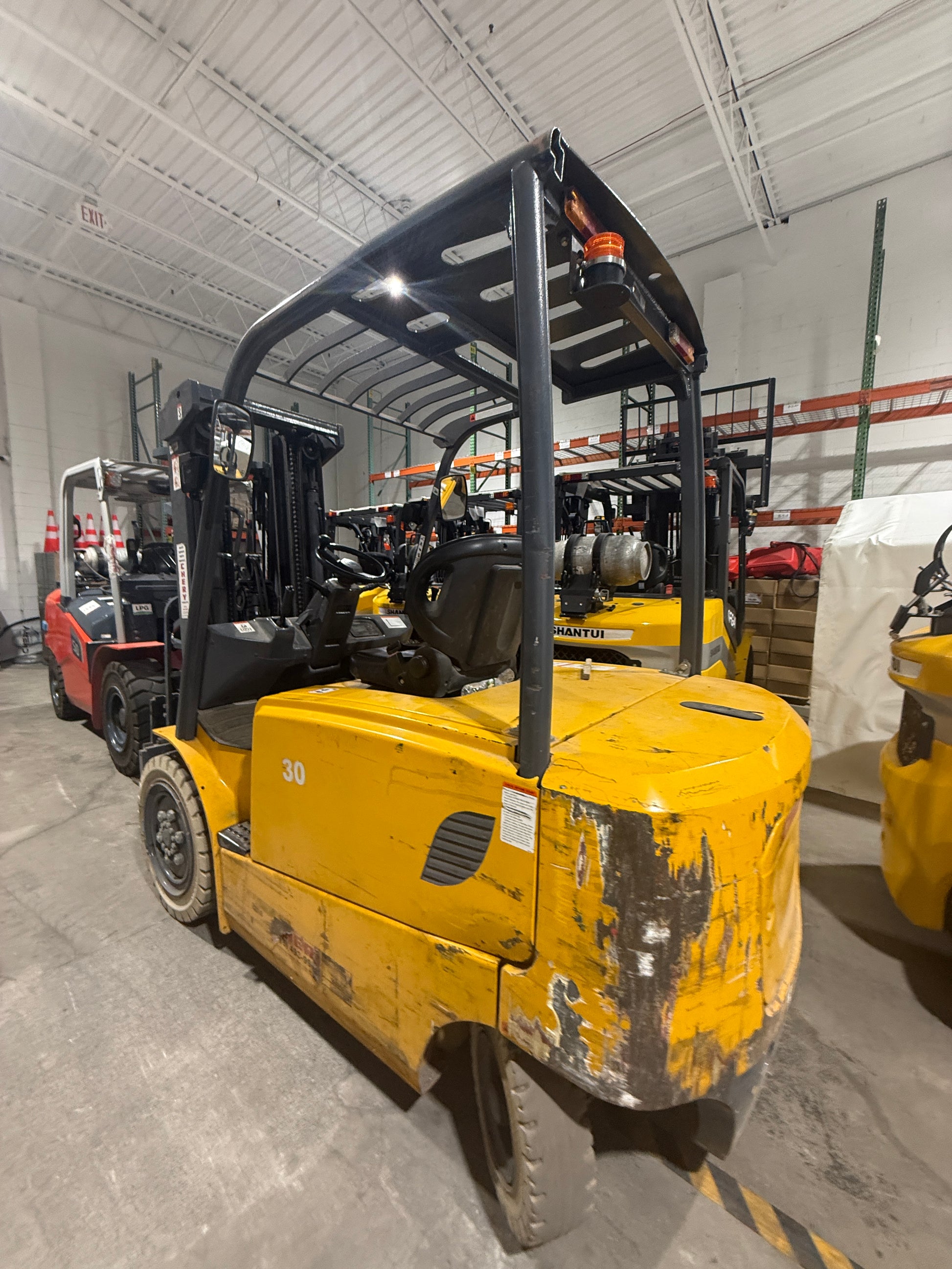 Used Chery Electric Forklift (6,600 lb)