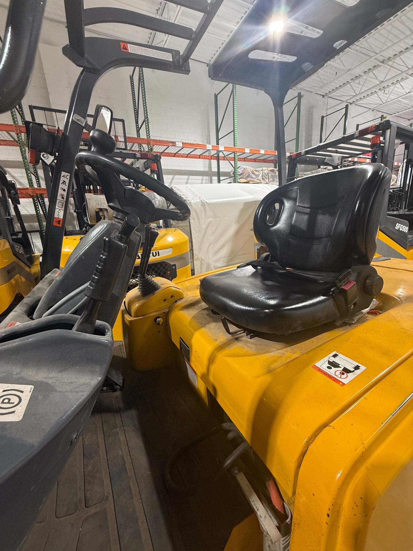 Used Chery Electric Forklift (6,600 lb)
