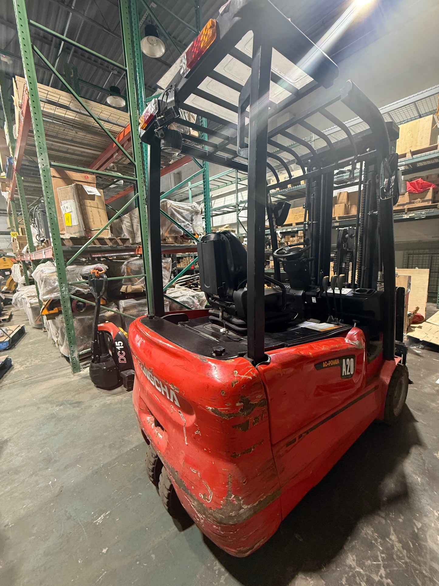 Used Hangcha 3-Wheel Electric Forklift (4,400 lb)