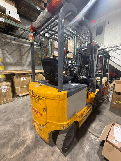 Used Zoomlion Electric Forklift (3,100 lb)