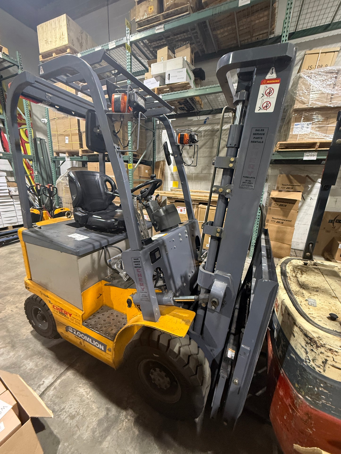 Used Zoomlion Electric Forklift (3,100 lb)