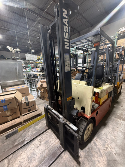 Used Nissan 3-Wheel Electric Forklift (3,300 lb)