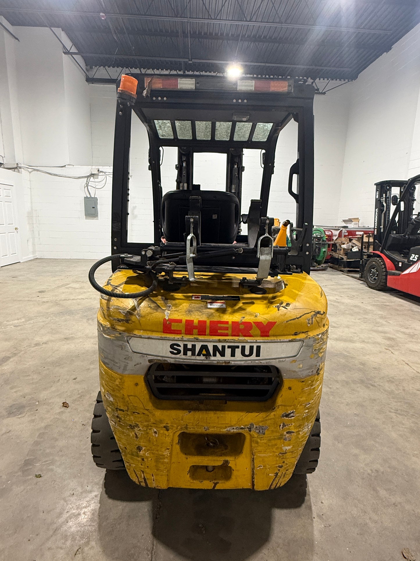 Used Shantui Propane Forklift (5,500 lb)