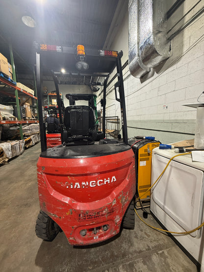Used Hangcha Electric Forklift (5,000 lb)