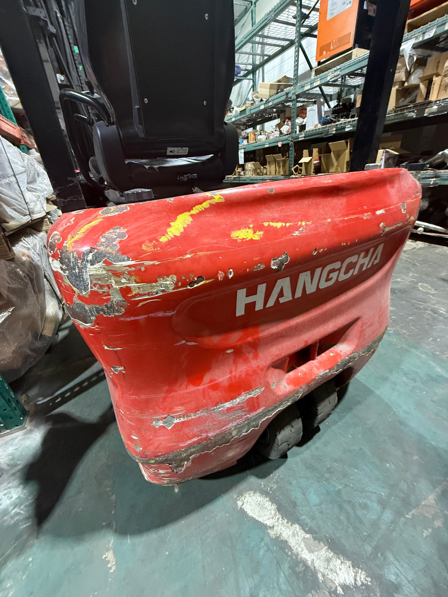 Used Hangcha 3-wheel Electric Forklift (4,000 lb)