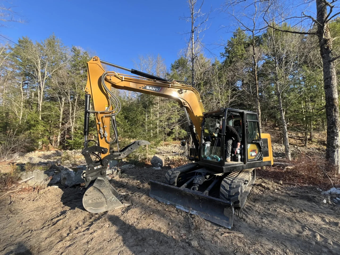 SY95C Comapact Excavator