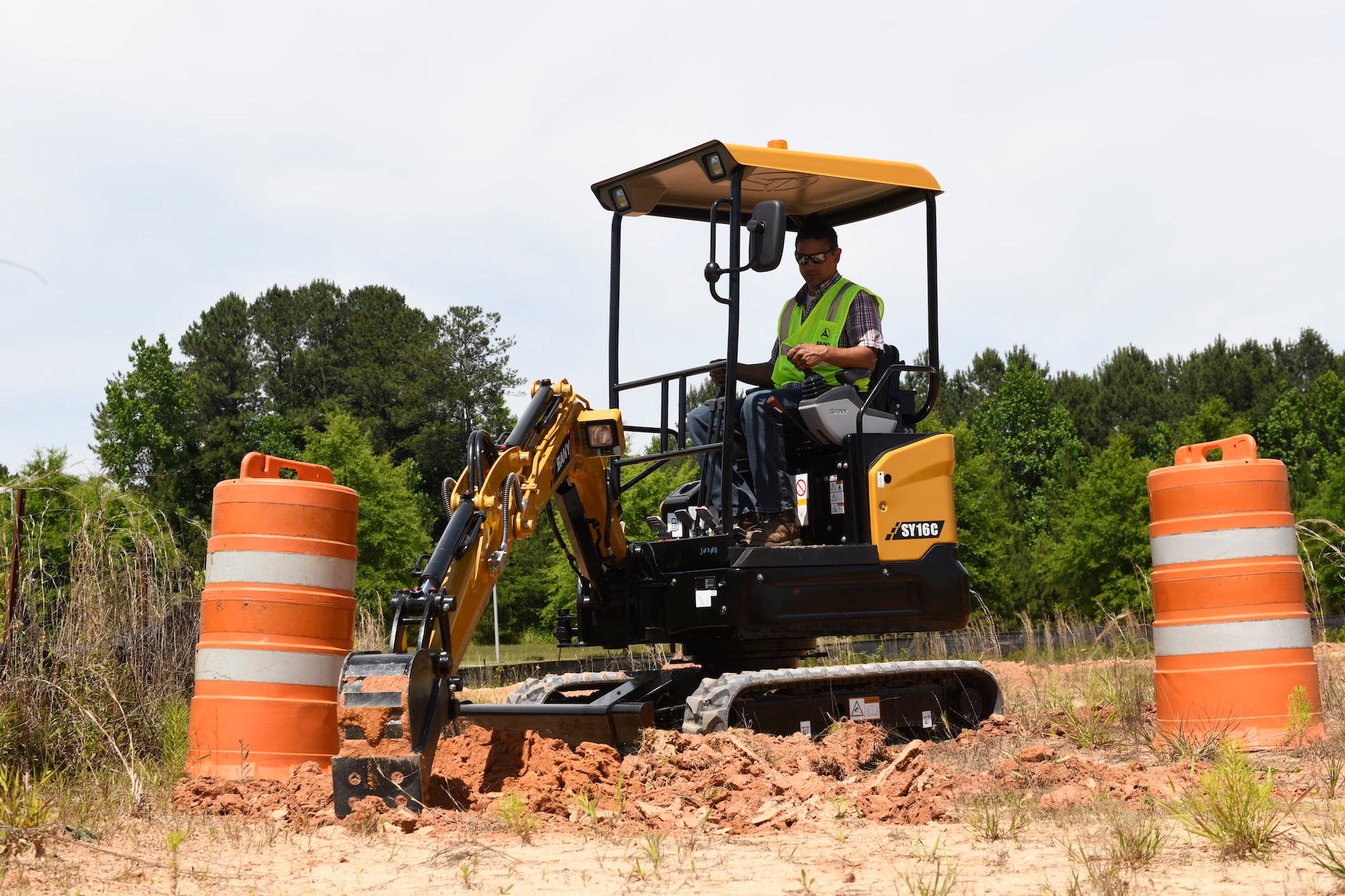 SY16C Comapact Excavator