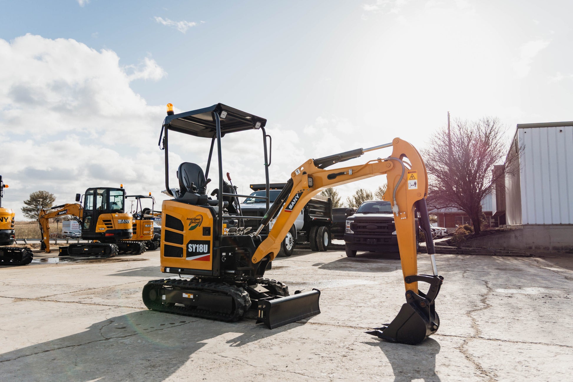 SY18U Comapact Excavator