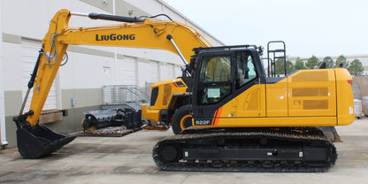 922F Excavator